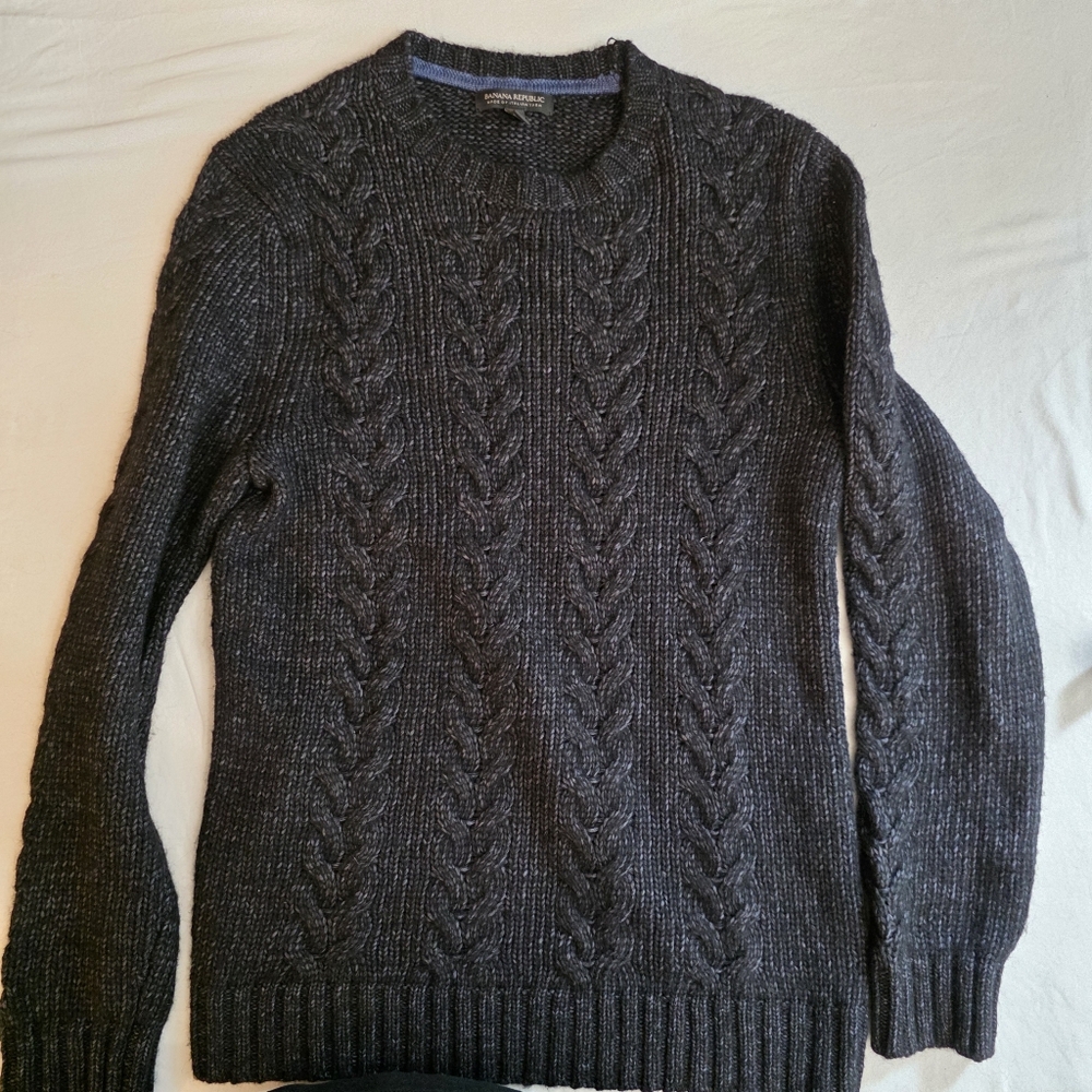 Banana Republic Womens Cable Knit Sweater M Gray Wool Alpaca Preppy Quiet Luxury